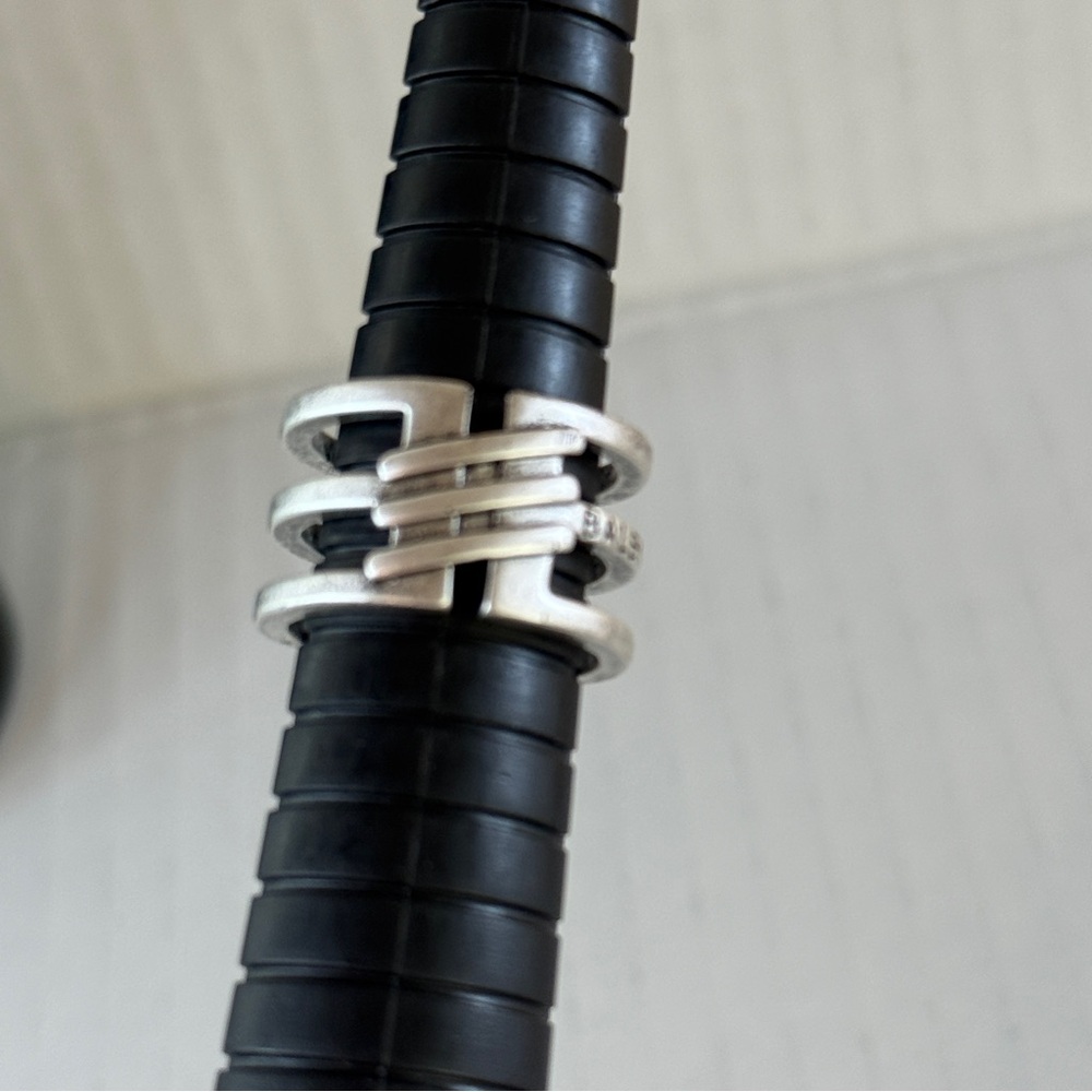 Modern Silver-Tone Statement Ring | Multi-Band Ar… - image 7